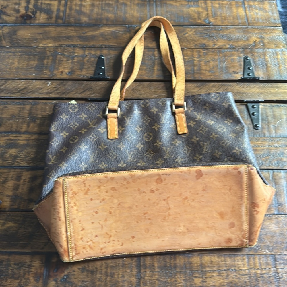 Louis Vuitton Brown Monogram Shoulder Bag - Picture 5 of 10